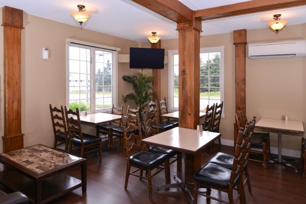 Canadas Best Value Inn (Brackley)